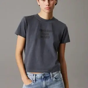 T shirt grigia - Calvin Klein