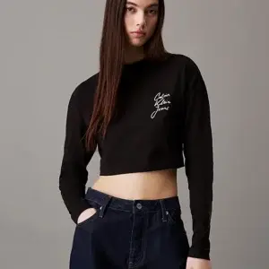 T shirt manica lunga nera - Calvin Klein
