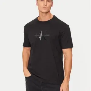 T shirt nera - Calvin Klein